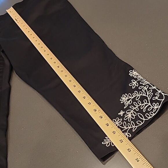 Coldwater Creek Black Capris - Picture 2 of 7